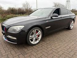 Schwarz Gebraucht 2012 BMW 740 M Sport Limousine | 11.190 € (Superpreis)