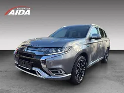 Platinumgrau Gebraucht 2021 Mitsubishi Outlander Top SUV | 25.950 € (Fairer Preis)