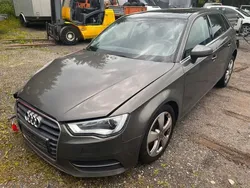 Dakotagrau metallic Gebraucht 2014 Audi A3 Ambiente Limousine | 7.850 € (Superpreis)