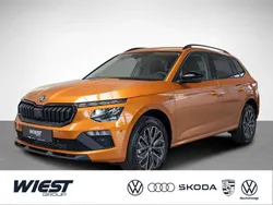 Phoenixorange metallic Neu 2025 Skoda Kamiq Selection SUV | 35.280 €