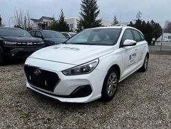Weiß Gebraucht 2019 Hyundai i30 Kombi | 5.300 € (Fairer Preis)