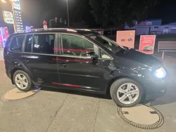Schwarz Gebraucht 2004 VW Touran Van / Kleinbus | 3.450 € (Teuer)