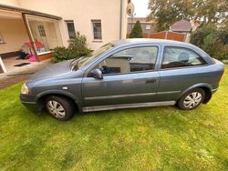 Blau Gebraucht 1998 Opel Astra Comfort Limousine | 1.900 € (Fairer Preis)
