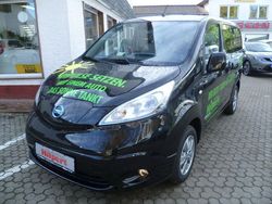 Schwarz metallic Gebraucht 2016 Nissan e-NV200 Van | 32.290 €
