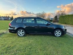 Schwarz Gebraucht 2018 VW Golf VII Comfortline Kombi | 11.000 € (Guter Preis)