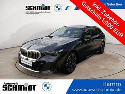 Grau Gebraucht 2025 BMW 540 M Sport Kombi | 64.890 € (Superpreis)