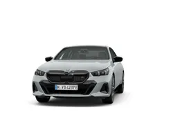 Neu 2024 BMW i5 Comfort Edition Limousine | 99.124 €