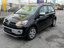Schwarz Gebraucht 2014 VW cross up! Kleinwagen | 6.900 € (Fairer Preis)