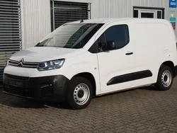 Weiß Gebraucht 2019 Citroën Berlingo Van / Kleinbus | 14.994 € (Etwas zu teuer)