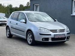 Silber Gebraucht 2004 VW Golf V Comfortline Limousine | 1.499 € (Guter Preis)