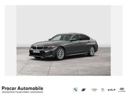 Grau Gebraucht 2024 BMW 330 M Sport Limousine | 47.890 € (Teuer)