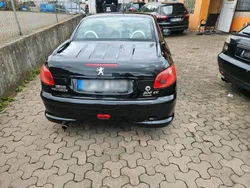 Schwarz Gebraucht 2002 Peugeot 206 CC Cabrio | 1.200 € (Fairer Preis)