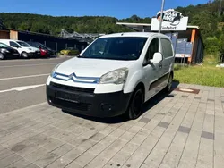 Weiß Gebraucht 2010 Citroën Berlingo Van / Kleinbus | 4.799 € (Guter Preis)
