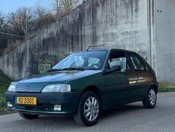 Grün Gebraucht 1994 Peugeot 106 Roland Garros Kleinwagen | 2.900 €