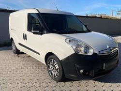 Weiß Gebraucht 2018 Opel Combo Van / Kleinbus | 6.999 € (Fairer Preis)