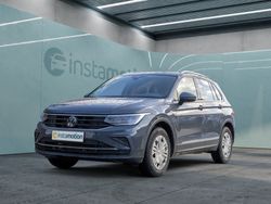 Grau Gebraucht 2023 VW Tiguan Move SUV | 48.960 €