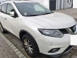 Weiß Gebraucht 2014 Nissan X-Trail Acenta SUV | 9.900 € (Fairer Preis)