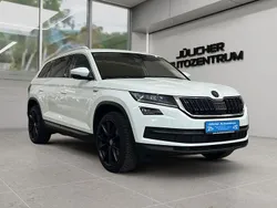 Weiß Gebraucht 2017 Skoda Kodiaq Style SUV | 22.990 € (Etwas zu teuer)