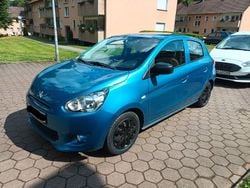 Blau Gebraucht 2015 Mitsubishi Space Star Kleinwagen | 4.000 € (Guter Preis)