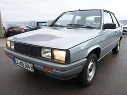 Silber Gebraucht 1984 Renault R11 Kleinwagen | 16.950 €