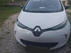 Weiß Gebraucht 2016 Renault Zoe Zen Kleinwagen | 5.500 €