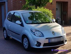 Silber Gebraucht 2009 Renault Twingo Kleinwagen | 1.980 € (Fairer Preis)