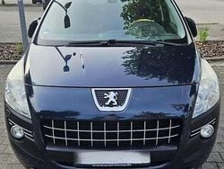 Blau Gebraucht 2010 Peugeot 3008 Platinum Kombi | 4.500 € (Fairer Preis)