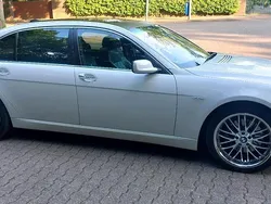 Weiß Gebraucht 2008 BMW 750L Limousine | 12.500 €