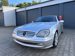 Silber Gebraucht 2002 Mercedes SLK200 Cabrio | 2.770 € (Fairer Preis)