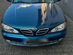 Blau Gebraucht 2000 Nissan Primera Limousine | 500 €