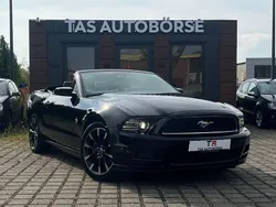 Schwarz Gebraucht 2013 Ford Mustang Cabrio | 16.400 € (Fairer Preis)