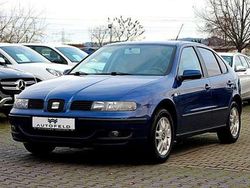 Blau Gebraucht 2002 Seat Leon Limousine | 2.450 € (Fairer Preis)
