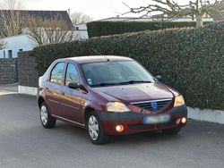 Rot Gebraucht 2006 Dacia Logan Limousine | 1.200 € (Etwas zu teuer)