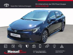 Blau Gebraucht 2022 Toyota Corolla Team Kombi | 26.480 € (Fairer Preis)