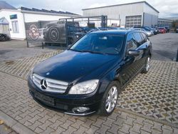 Schwarz Gebraucht 2009 Mercedes C230 Avantgarde Kombi | 4.990 € (Fairer Preis)