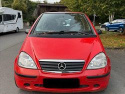 Rot Gebraucht 1999 Mercedes A160 Elegance Limousine | 1.790 € (Fairer Preis)