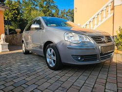 Grau Gebraucht 2009 VW Polo United Limousine | 1.700 € (Superpreis)