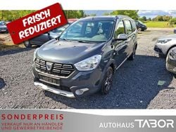 Grau "comete" Gebraucht 2018 Dacia Lodgy Stepway Van / Kleinbus | 7.685 € (Superpreis)