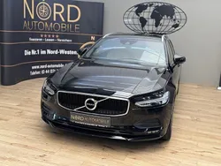 Black solid Gebraucht 2020 Volvo V90 Momentum Kombi | 26.449 € (Superpreis)