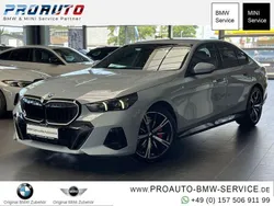 Brooklyn grau Gebraucht 2024 BMW 520 M Sport Limousine | 57.490 € (Guter Preis)