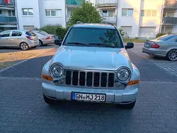 Silber Gebraucht 2005 Jeep Cherokee SUV | 3.900 € (Guter Preis)