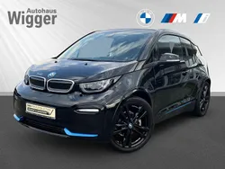 Schwarz Gebraucht 2022 BMW i3 Kleinwagen | 24.400 € (Etwas zu teuer)