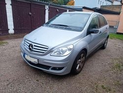 Silber Gebraucht 2006 Mercedes B180 Van / Kleinbus | 2.999 € (Guter Preis)