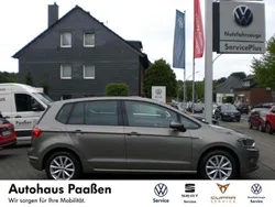 Limestone grey metallic Gebraucht 2016 VW Golf Sportsvan LOUNGE Van / Kleinbus | 12.950 € (Fairer Preis)