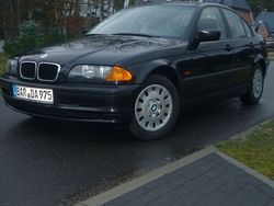 Schwarz metallic Gebraucht 2000 BMW 316 Limousine | 3.200 €