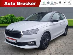 Weiss Gebraucht 2021 Skoda Fabia Ambition Limousine | 17.170 € (Teuer)