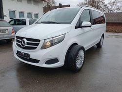 Weiß Gebraucht 2015 Mercedes V220 Edition Van / Kleinbus | 21.600 € (Guter Preis)