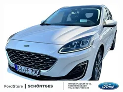 Metallic) (weiss Gebraucht 2024 Ford Kuga Vignale SUV | 32.980 €