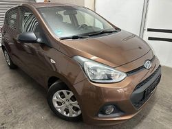 Braun Gebraucht 2015 Hyundai i10 Classic Kleinwagen | 5.600 € (Fairer Preis)