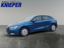 Atollblau (metallic) Gebraucht 2021 Audi A3 Sportback Sport Limousine | 22.980 € (Fairer Preis)